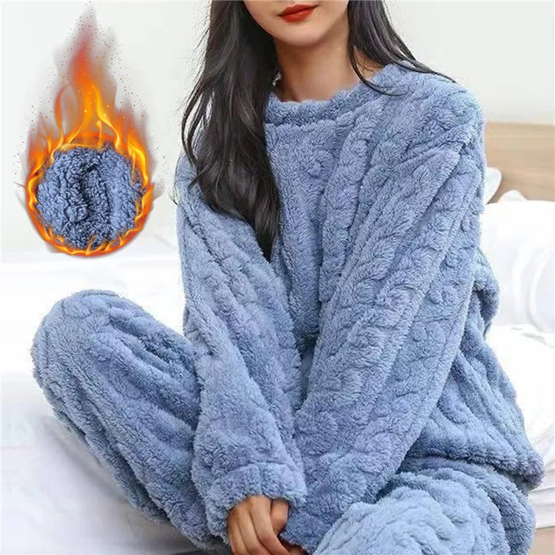 Women's pajamas set Winter coral velvet homewear Velvet thickened two-piece home suit Fluffy O-neck leisure pajamas